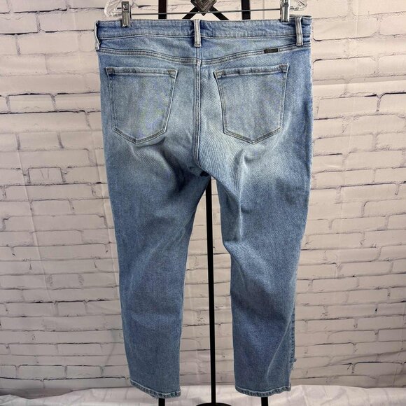 KanCan Boyfriend Mid Rise Ripped Ankle Jean - Size 30 - Picture 4 of 9